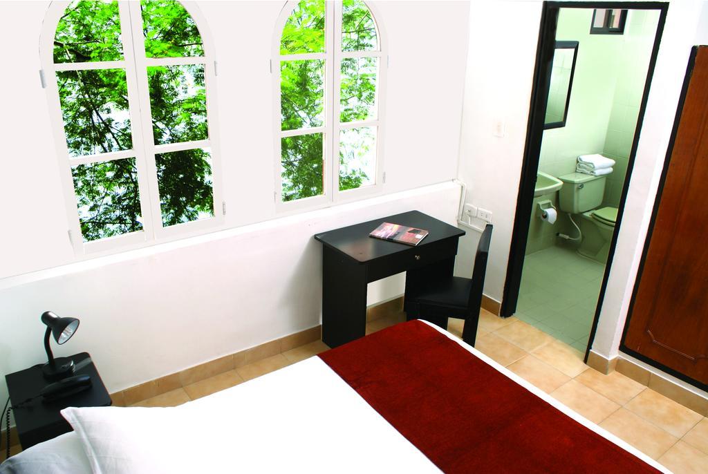 Hotel Edmar Santa Marta  Phòng bức ảnh
