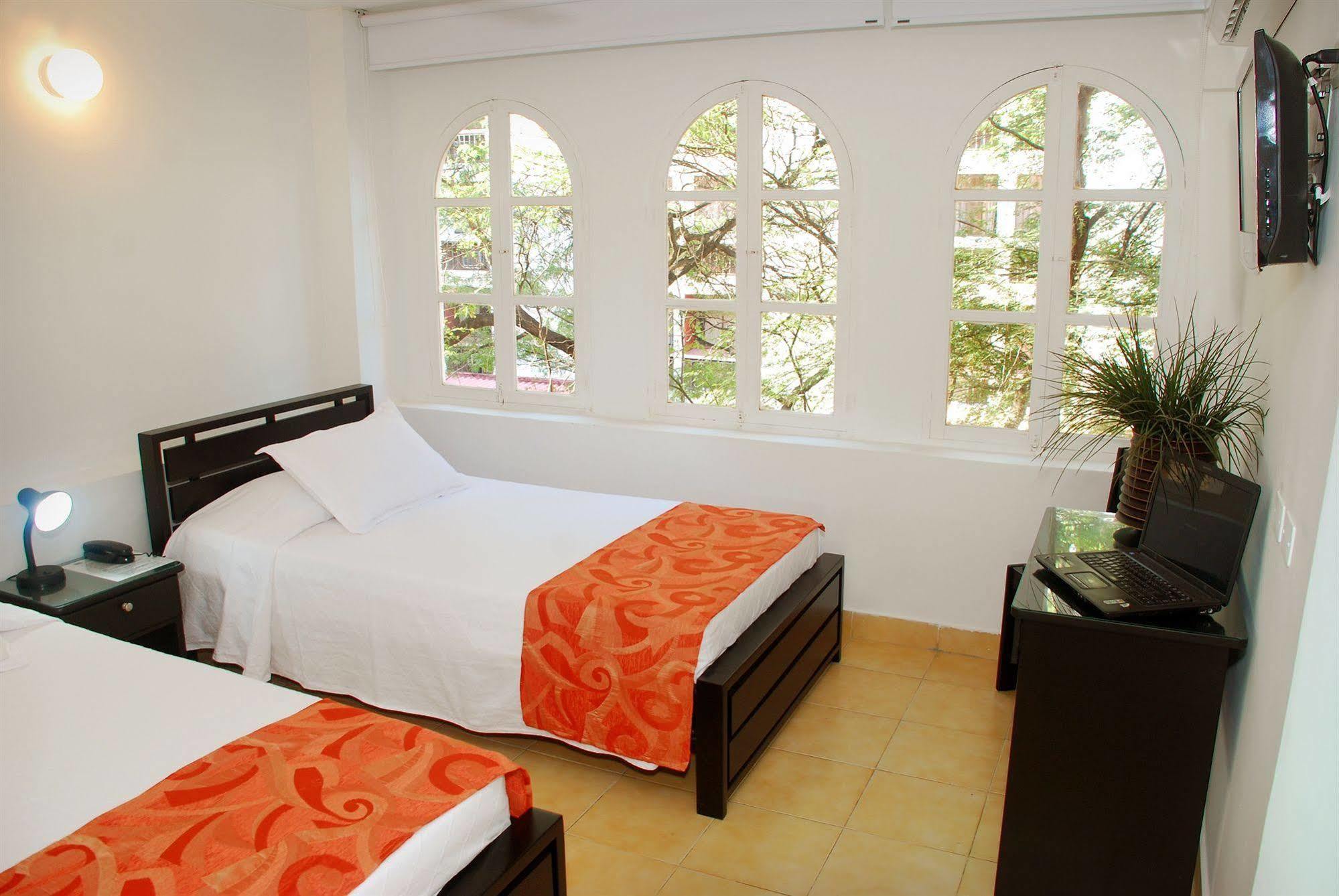 Hotel Edmar Santa Marta  Ngoại thất bức ảnh